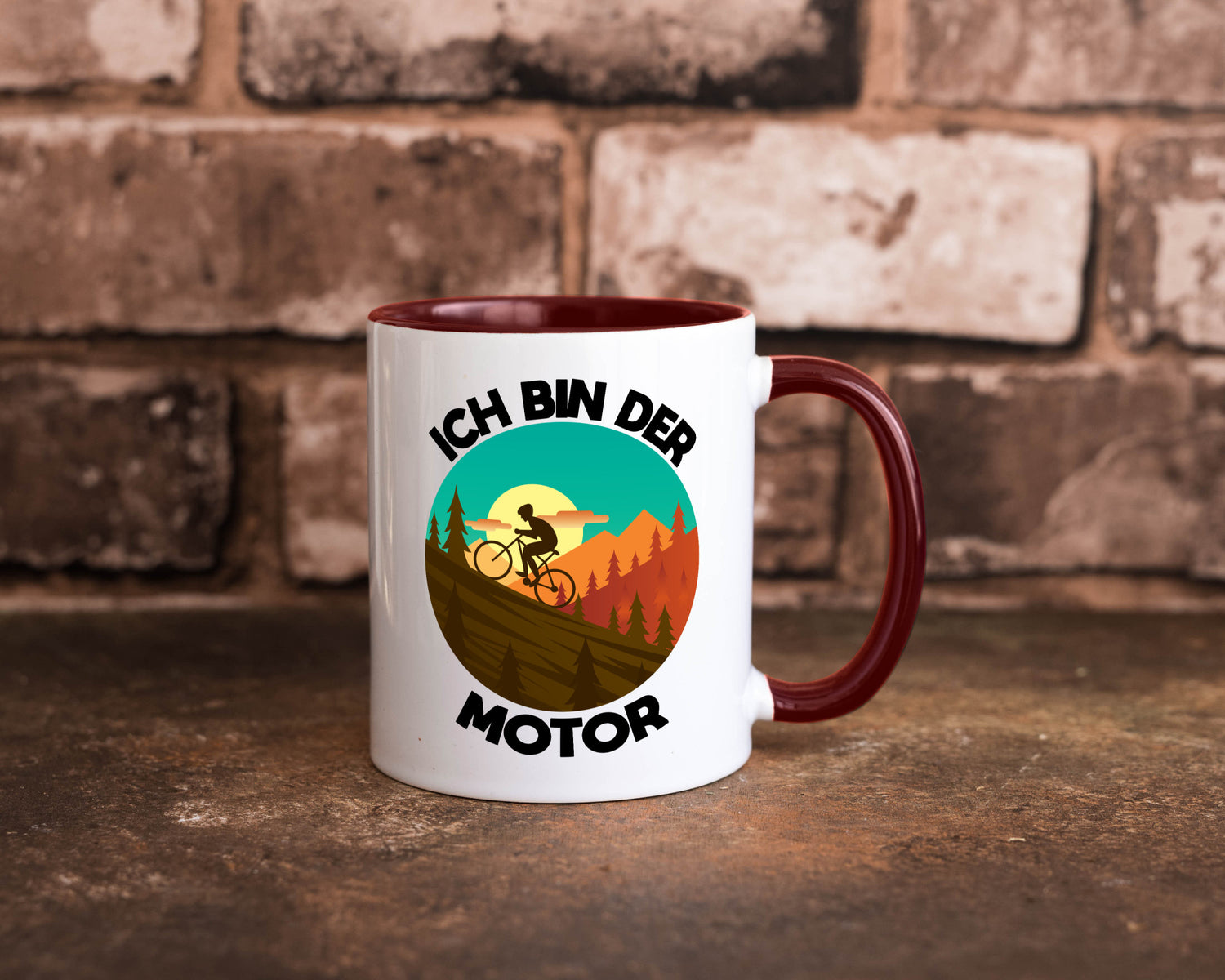 Ich bin der Motor | Mountainbiking Fahrrad Berge Geschenkidee Humor Tasse