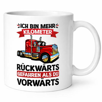 Ich bin mehr Kilometer gefahren | LKW Trucker Geschenk Humor Geschenkidee
