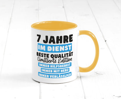 7 Jahre im Dienst | Jubiläum Arbeit v6 lustig Kollegen Büro Geschenk Tasse