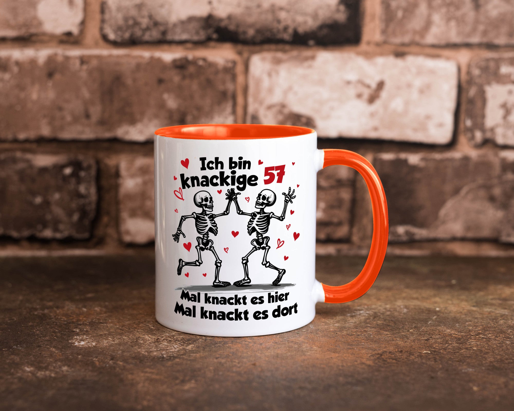 57. Geburtstag | Knackige 57 Ich bin alt lustig Geschenkidee Geschenk Tasse
