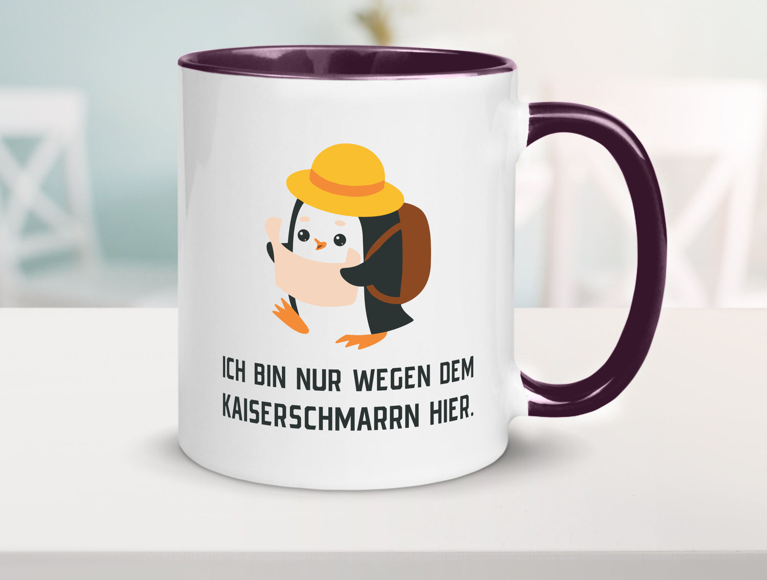 Ich bin nur wegen dem Kaiserschmarrn hier | Pinguin Geschenkidee Humor Tasse