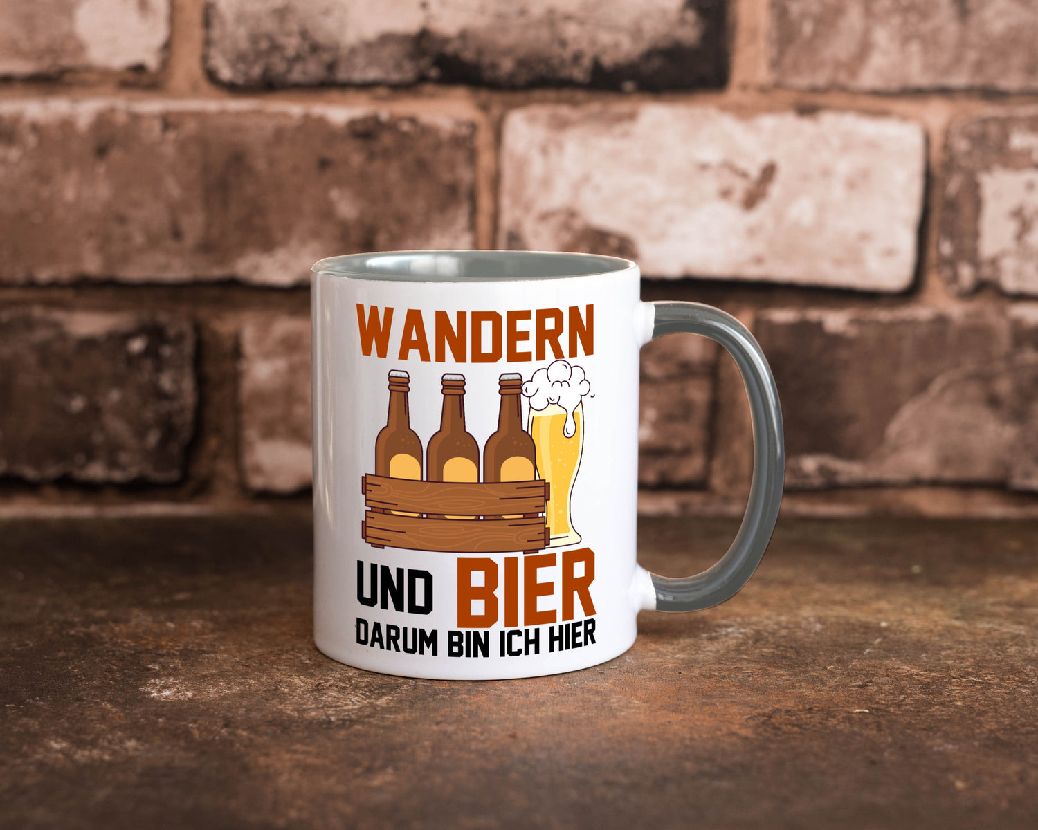 Wandern und Bier darum bin ich hier | Bierkasten lustiger Spruch Geschenk Humor