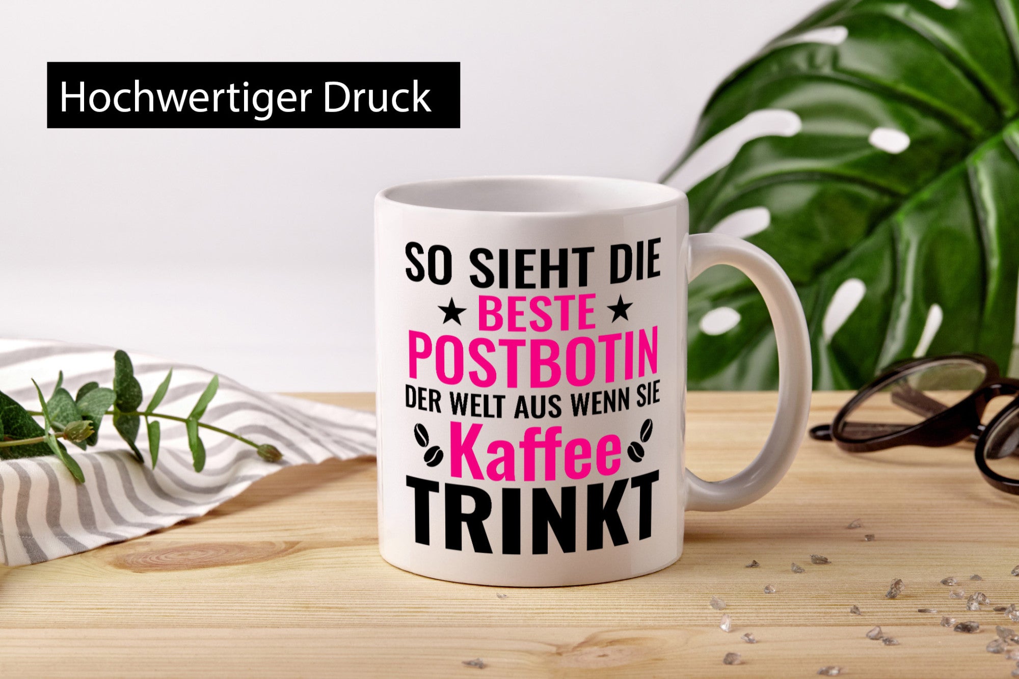 Kaffee trinkt: Postbotin | Beruf Post Briefträger Geschenkidee Arbeit Kollegen