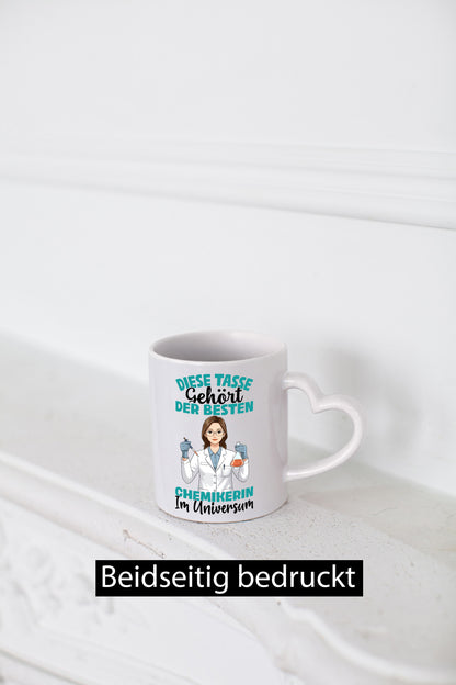 Im Universum: Chemikerin | Chemie Labor lustiger Spruch Geschenk Humor