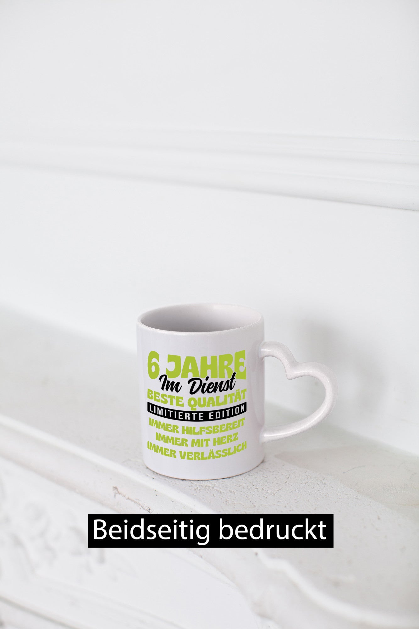 6 Jahre im Dienst | Jubiläum Arbeit v4 Humor Kollegen Büro Geschenkidee Tasse