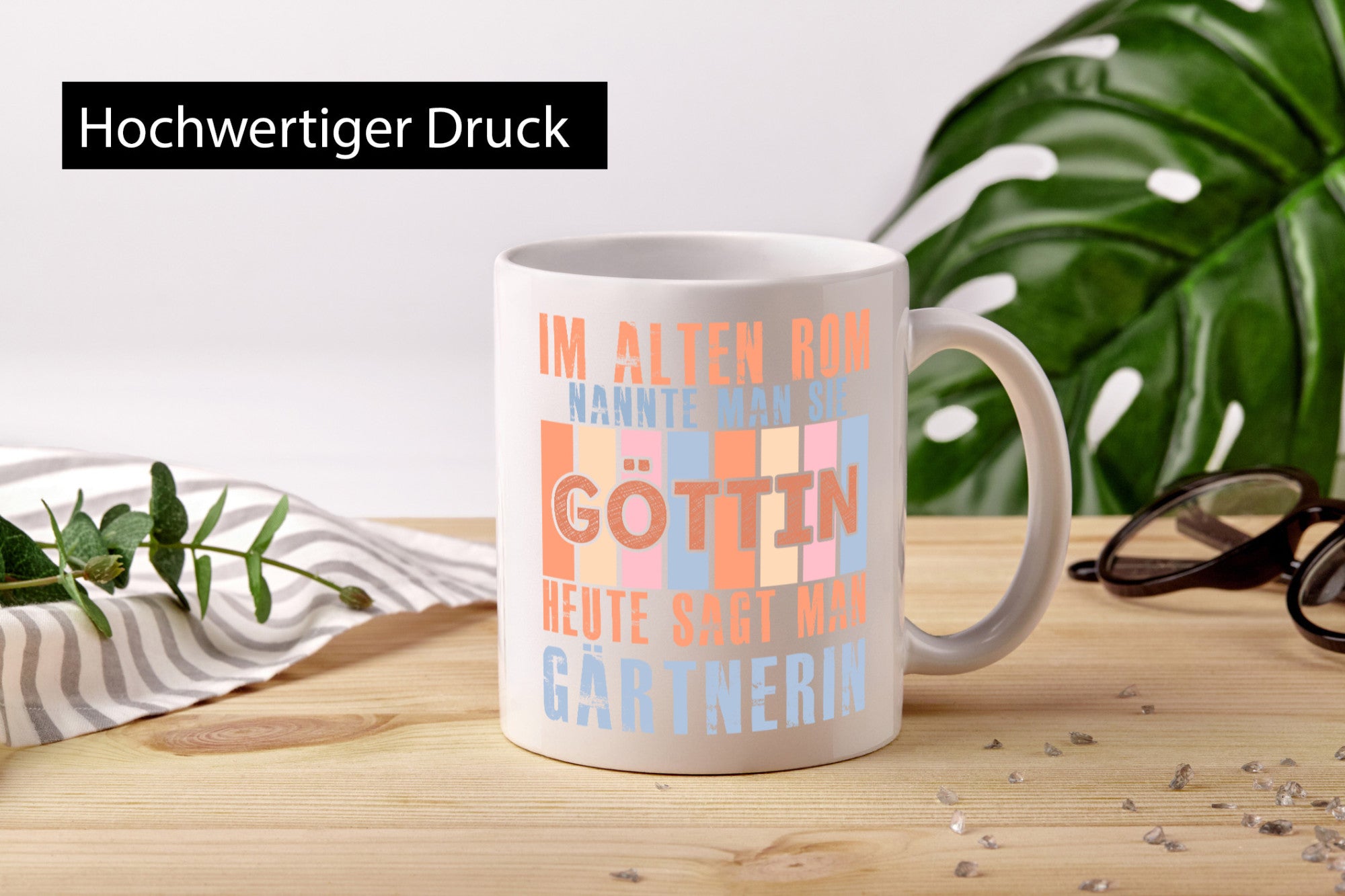 Heute sagt man: Gärtnerin | Gartenbau Humor Geschenkidee Tasse