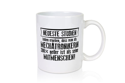 Neuste Studien: Mechatronikerin | KFZ Werkstatt Humor Geschenkidee Tasse