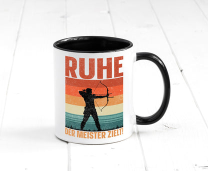 Ruhe der meister Zielt | Bogensport Bogenschütze Humor Geschenkidee Tasse
