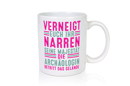 Verneigt euch: Archäologin| Archäologie | Forscherin Geschenk Humor