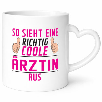 Richtig Coole Ärztin | Medizin Doktorin Fachärztin Geschenkidee Humor Tasse