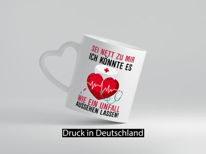 Sei nett zu mir | Krankenschwester Arzt Klinik Spritze lustig Humor