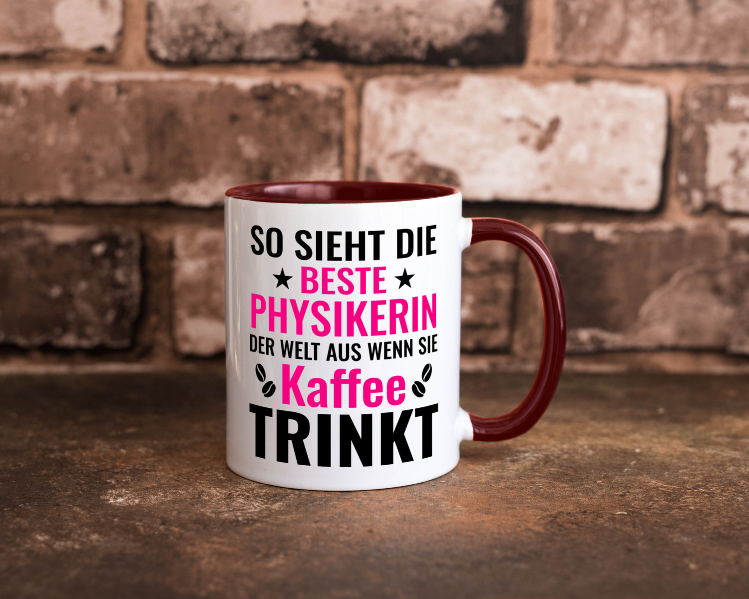 Kaffee trinkt: Physikerin | Physik Geschenk Humor Geschenkidee lustiger Spruch
