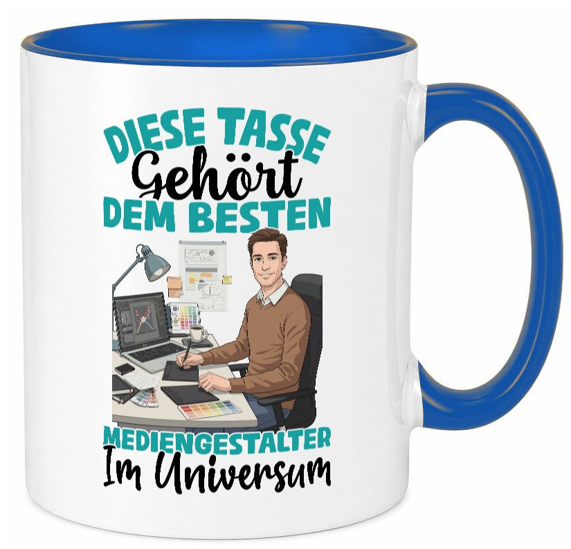 Im Universum: Mediengestalter | Medien Geschenk Humor Geschenkidee lustiger Tasse