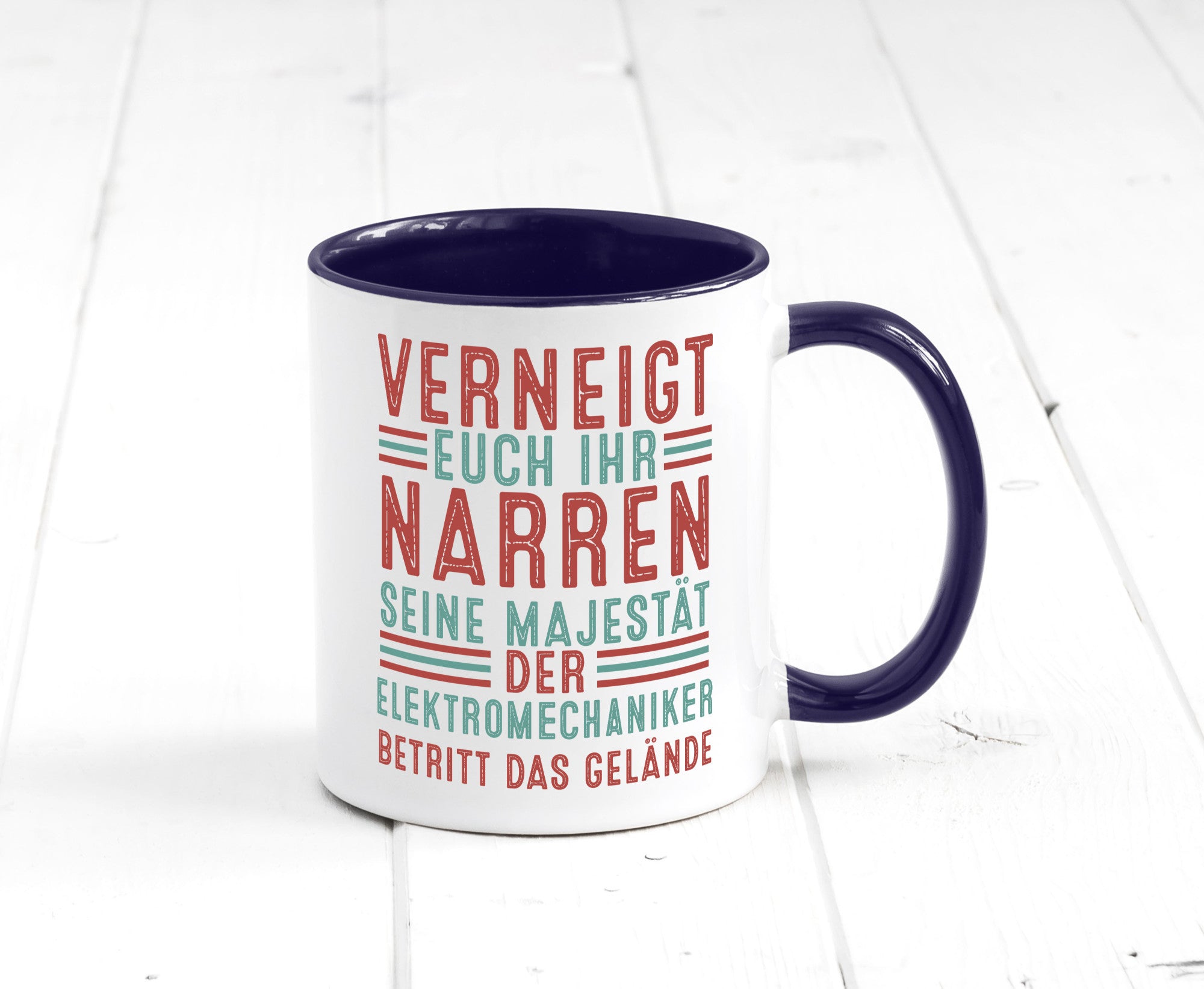 Verneigt euch: Elektromechaniker | Mechaniker v2 Geschenkidee Humor Tasse