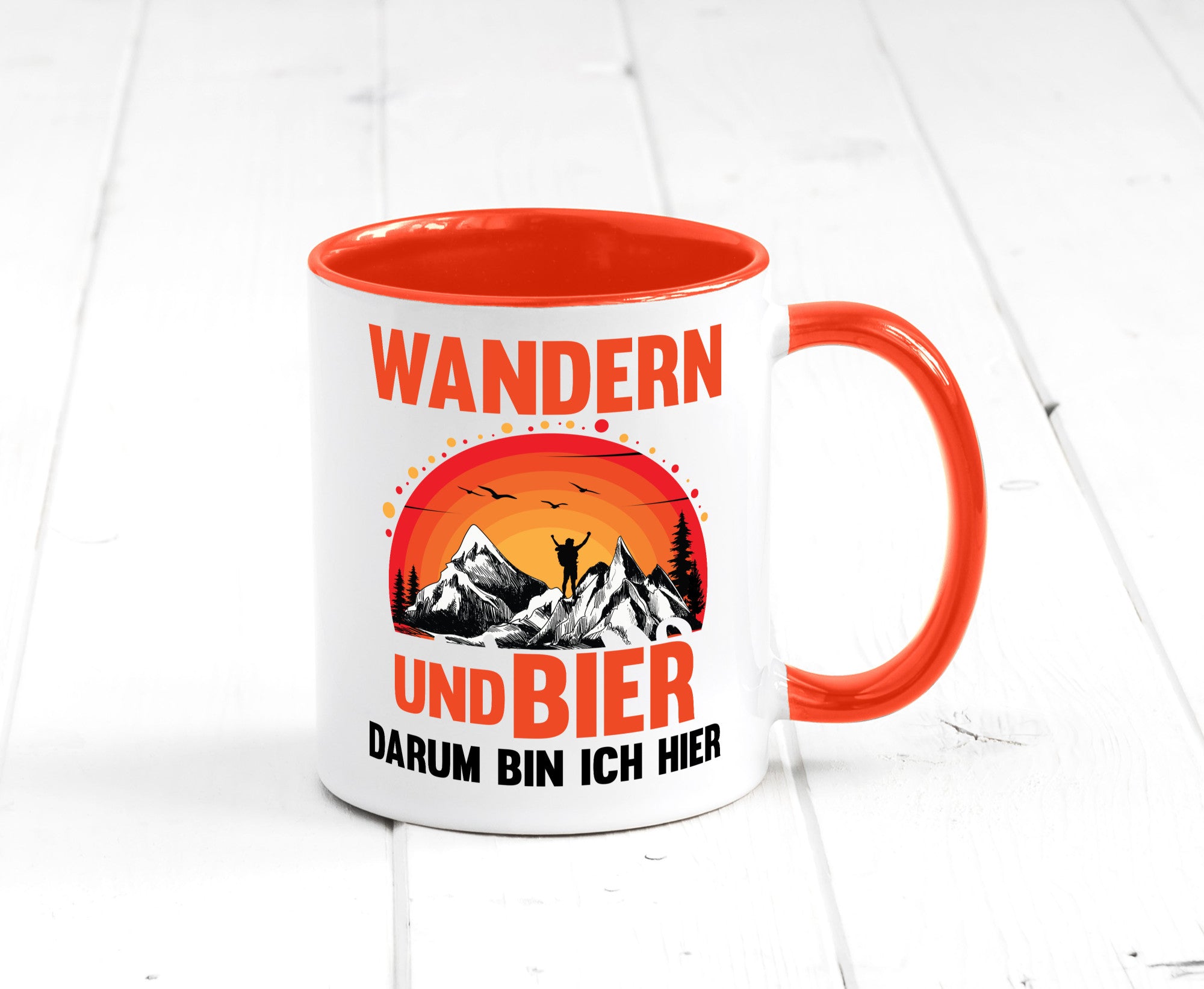 Wandern und Bier darum bin ich hier | lustiger Spruch Geschenk Humor