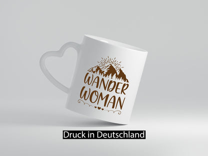 Wander Woman | Berge Herzen Geschenk Familie Geschenkidee lustiger Spruch Tasse