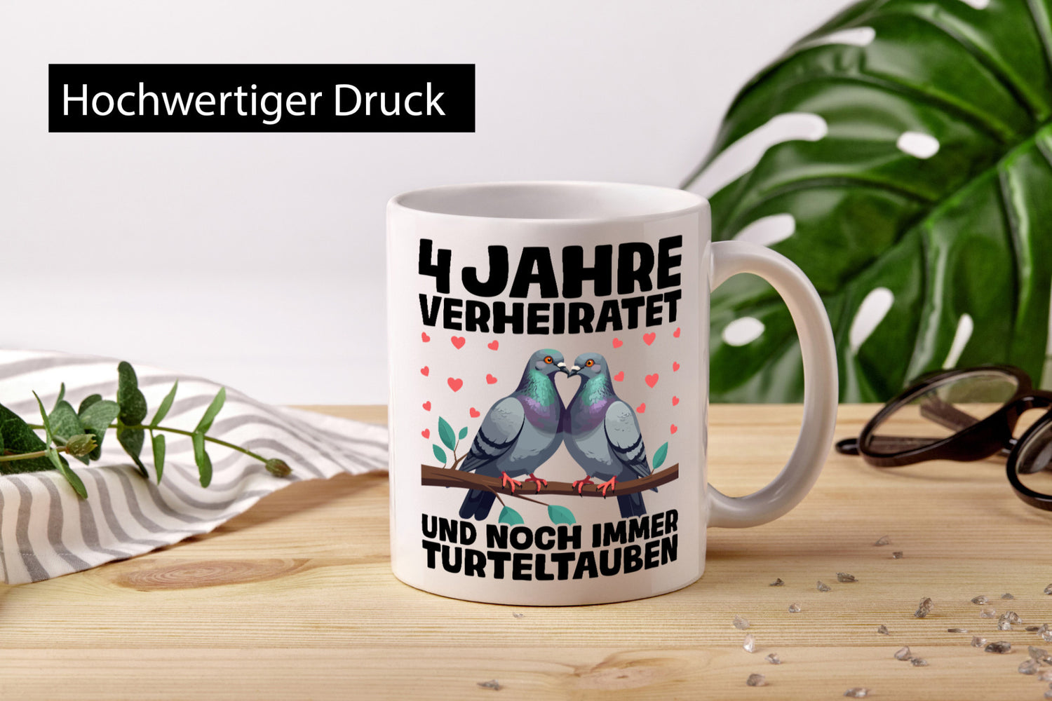 4 Jahre verheiratet | Turteltauben Ehe Ehepaar Geschenkidee Humor Tasse