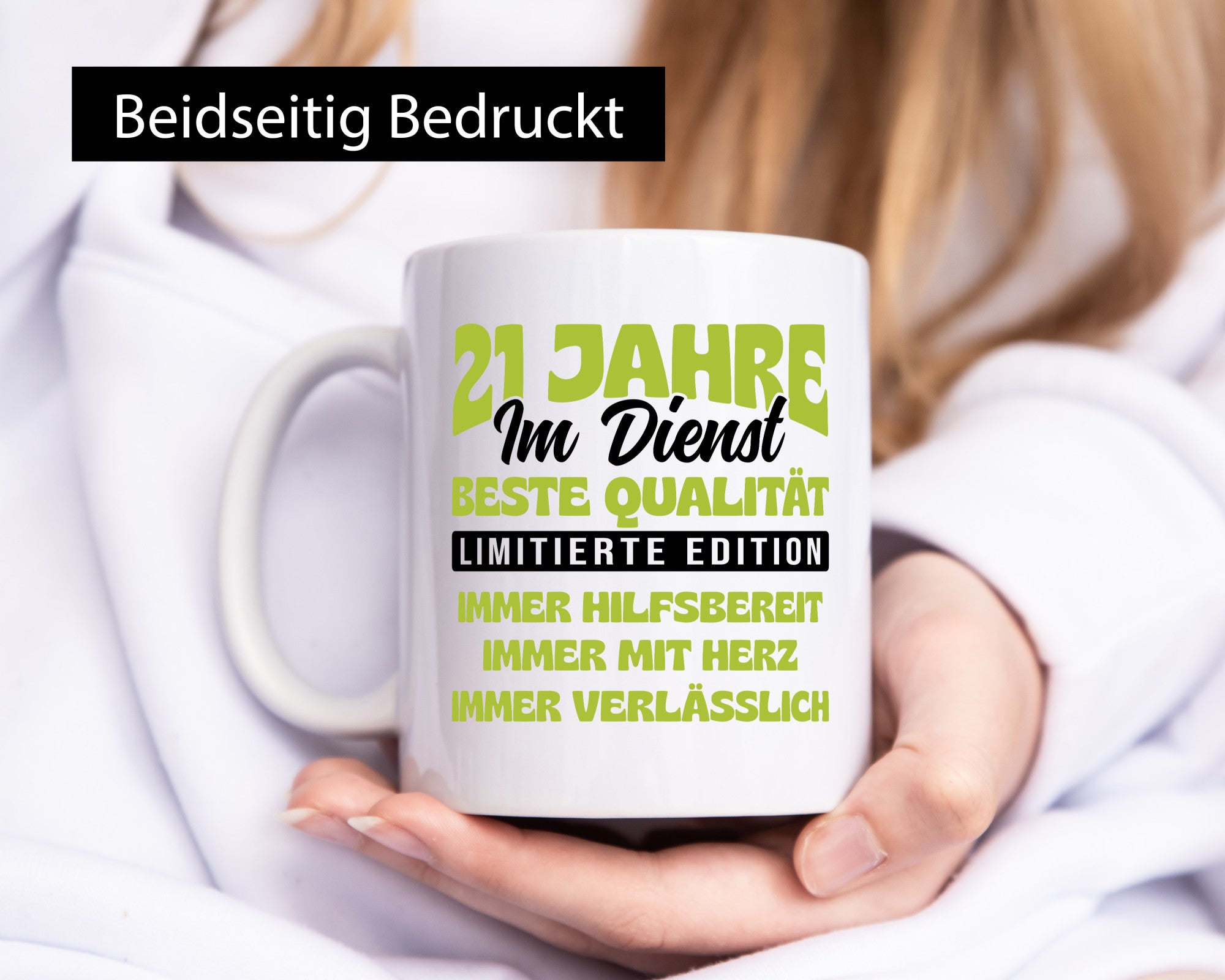 21 Jahre im Dienst | Jubiläum Arbeit v4 Humor Kollegen Büro Geschenkidee Tasse