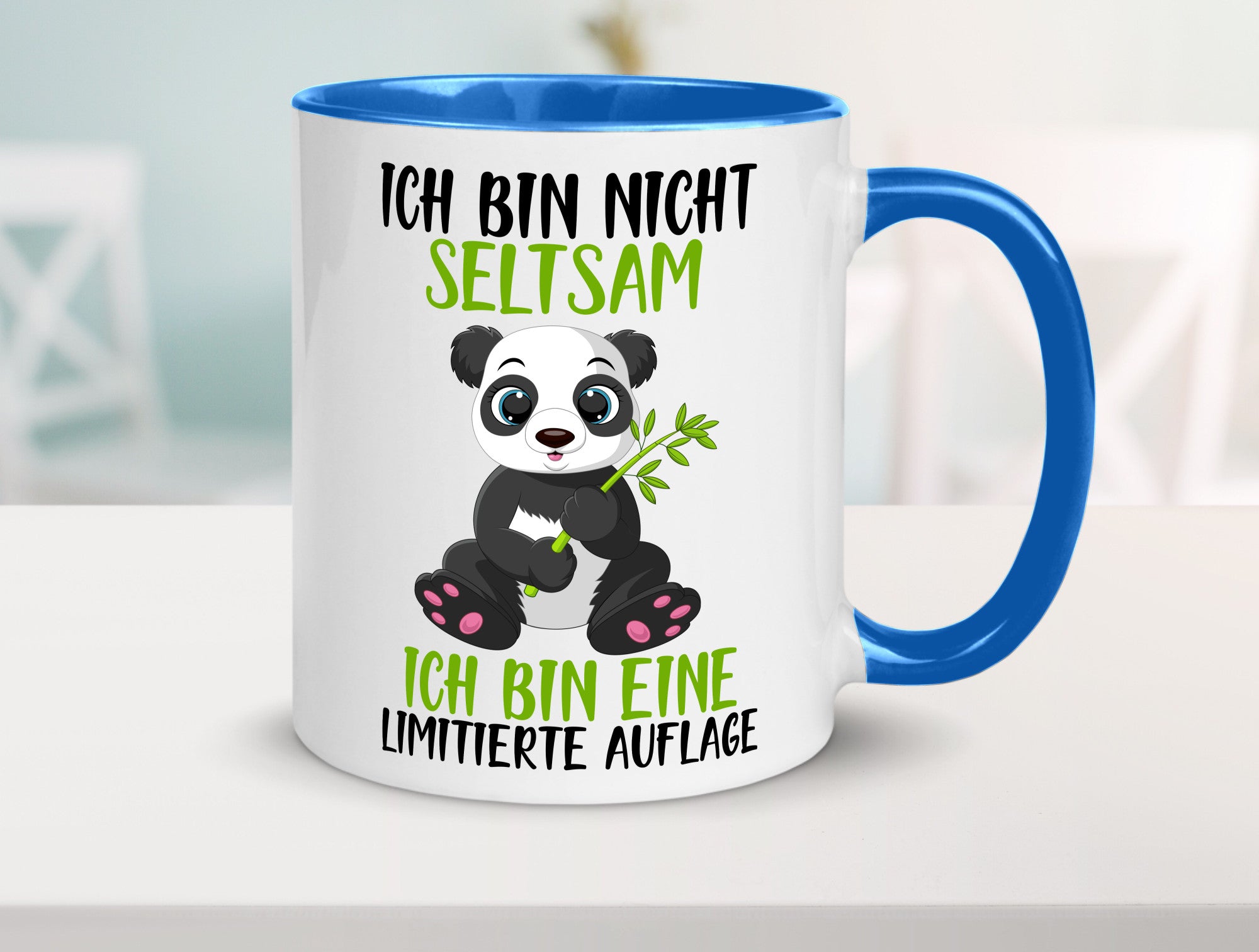 Ich bin nicht seltsam | süßer Pandabär lustiger Spruch Humor Geschenkidee Tasse