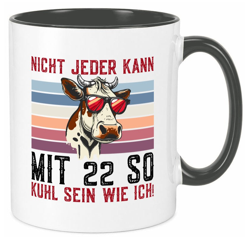 Mit 22 so gut aussehen | 22. Geburtstag Landwirt Bauer v2 lustig Geschenkidee Tasse