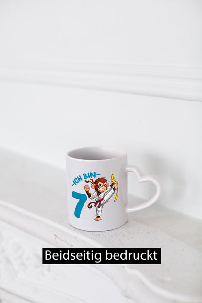 Ich bin 7 | 7. Geburtstag Karate Kampfsport Affe Humor Geschenkidee Tasse