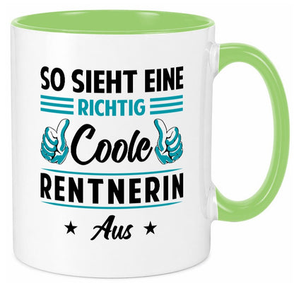 Eine richtig coole Rentnerin aus | Ruhestand Rente Geschenkidee Jubiläum Humor Tasse