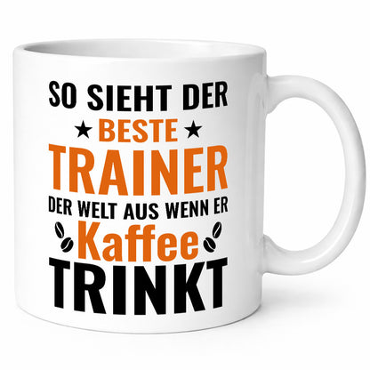 Kaffee trinkt: Trainer | Verein Sport lustig Humor Geschenkidee Geschenk Tasse