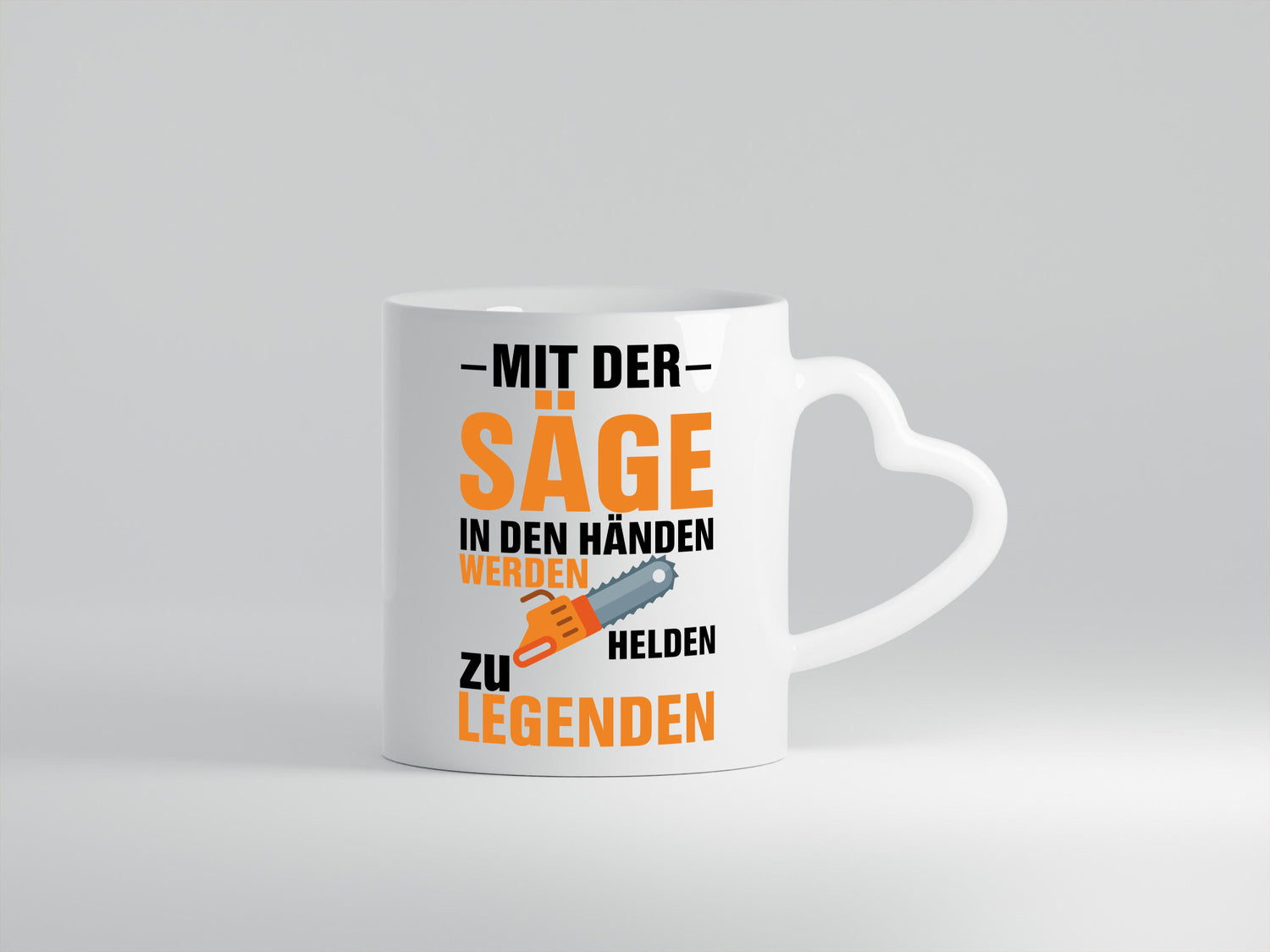 Mit der Säge in den Händen | Holzfäller lustiger Spruch Geschenk Humor