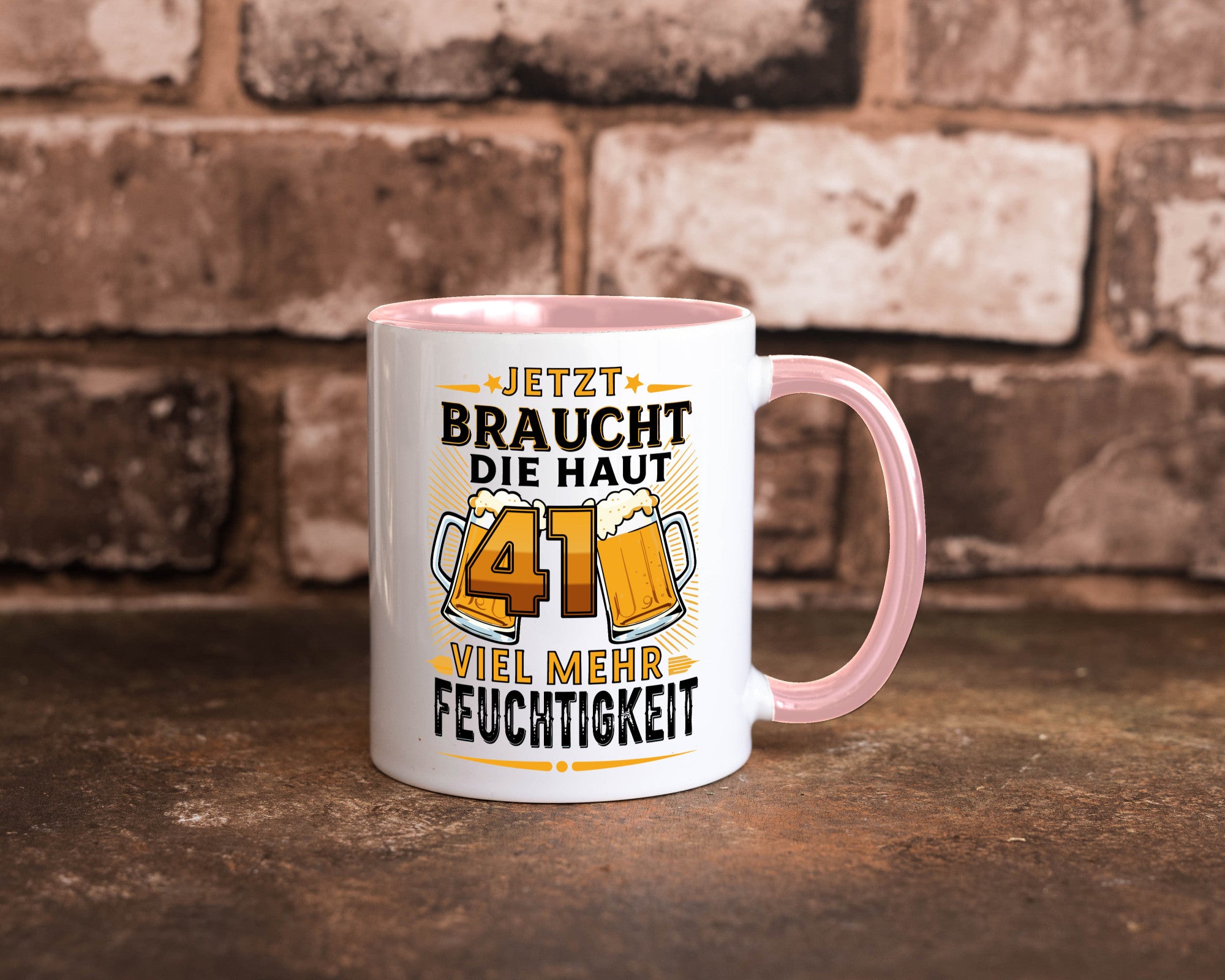 41 braucht die haut mehr Feuchtigkeit | 41. Geburtstag Geschenkidee Humor Tasse