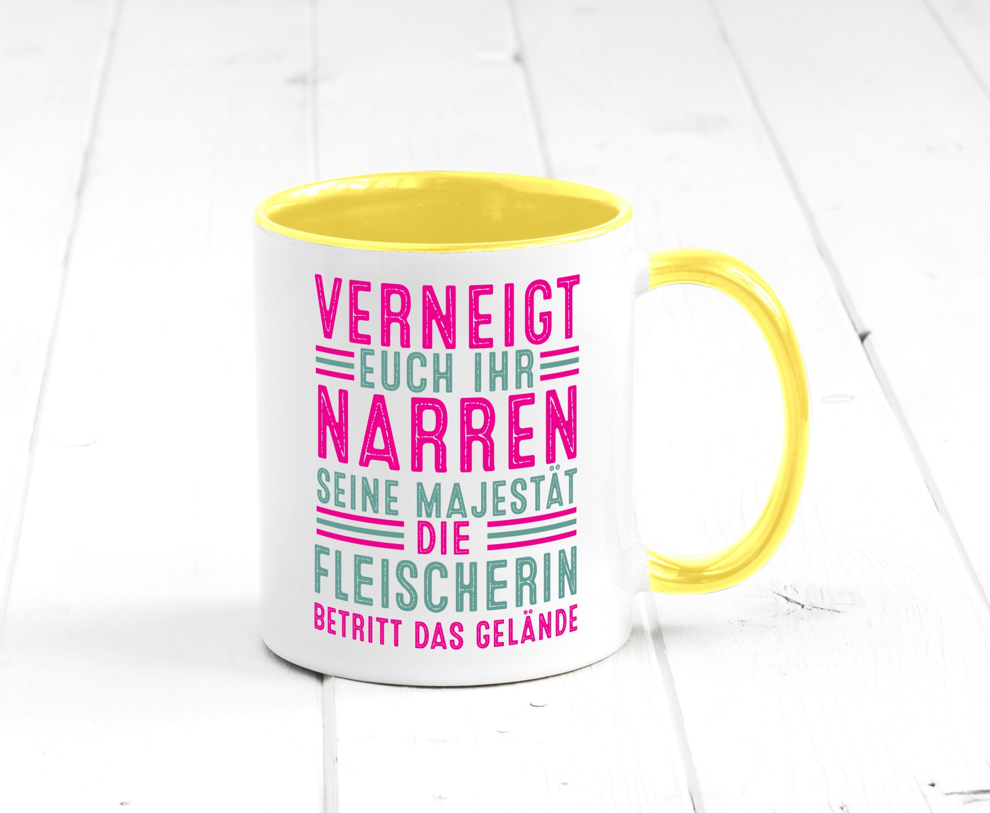 Verneigt euch: Fleischerin | Schlachterei v2 Geschenkidee Humor Tasse