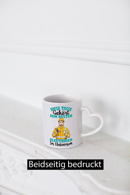 Im Universum: Elektriker | Elektronik Elektrotechnik Geschenkidee Humor Tasse