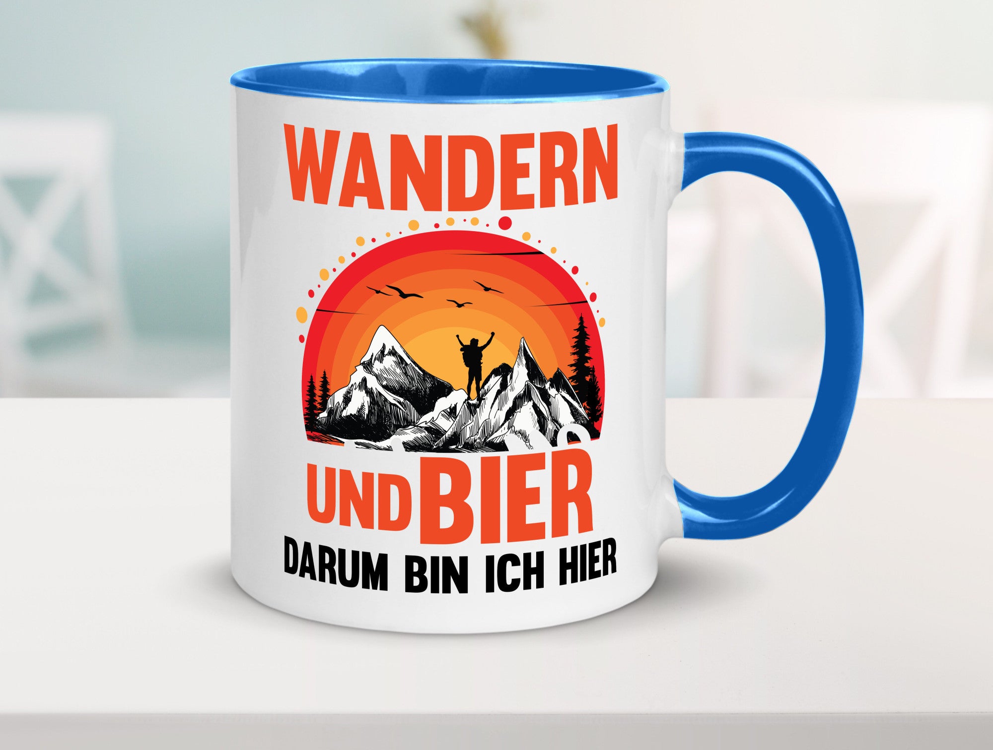 Wandern und Bier darum bin ich hier | lustiger Spruch Geschenk Humor