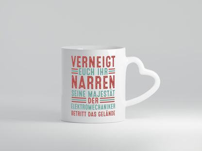 Verneigt euch: Elektromechaniker | Mechaniker v2 Geschenkidee Humor Tasse
