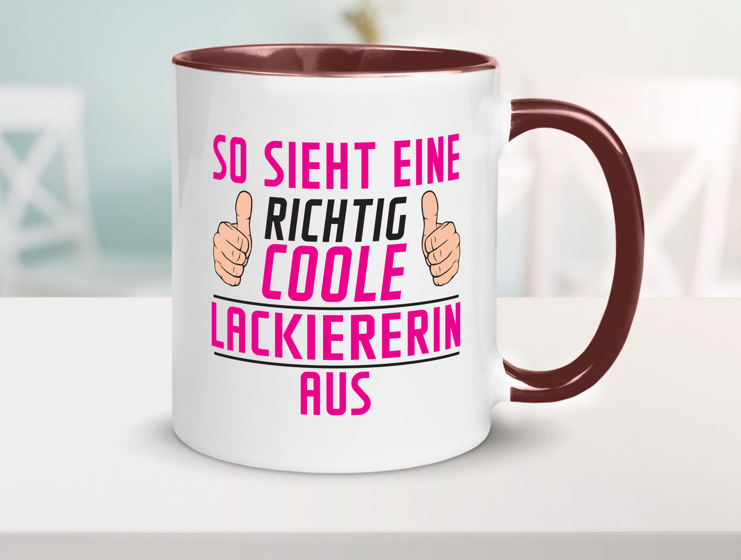 Richtig Coole Lackiererin | lackieren Geschenkidee Humor Tasse