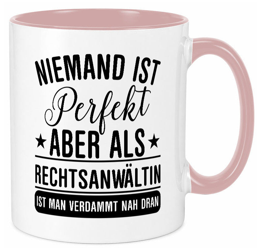 Verdammt nah dran: Rechtsanwältin | Jurstin Anwältin lustiger Spruch Geschenk
