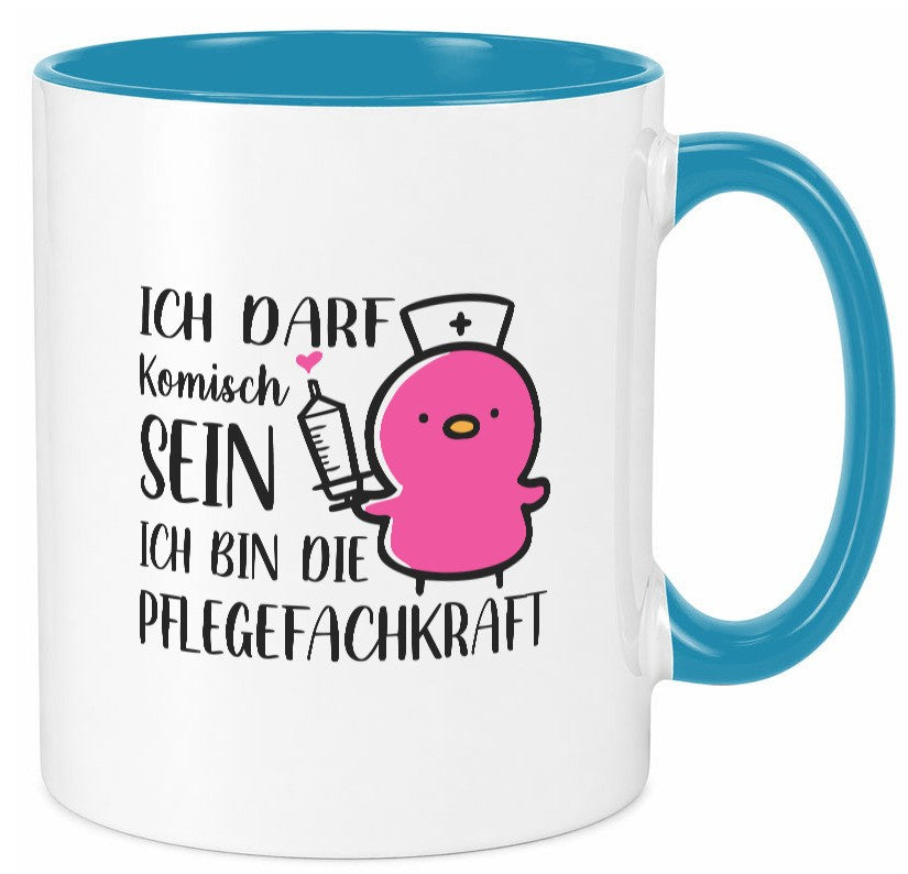 Darf komisch sein, bin Pflegekraft | Küken Spritze lustiger Spruch Geschenk Tasse