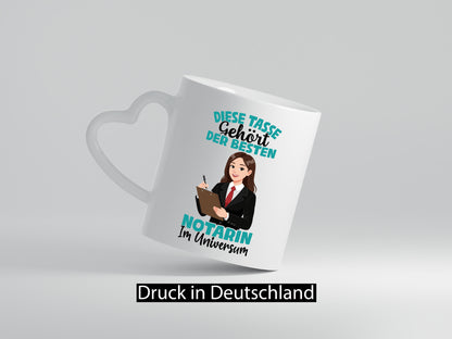 Im Universum: Notarin | Juristin Humor Geschenkidee Tasse