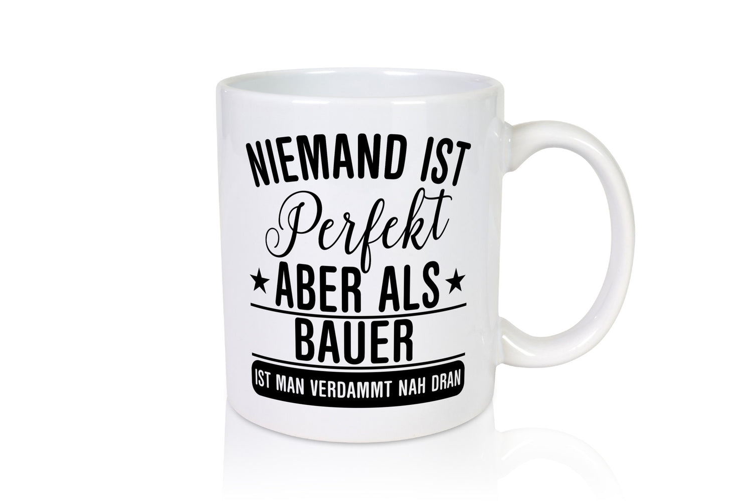 Verdammt nah dran: Bauer | Bauernhof Landwirtschaft lustiger Spruch Geschenk