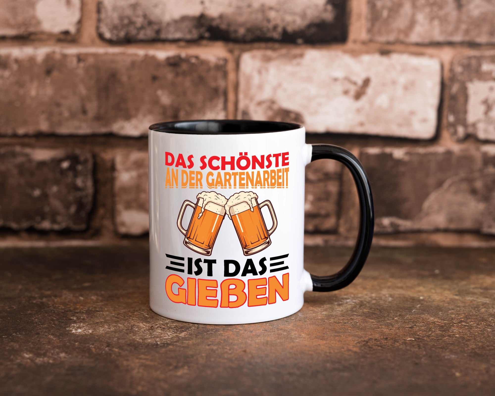 Das schönste an gartenarbeit ist Gießen | Biertrinker Geschenkidee Arbeit