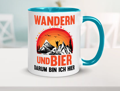 Wandern und Bier darum bin ich hier | lustiger Spruch Geschenk Humor