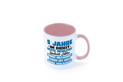9 Jahre im Dienst | Jubiläum Arbeit v7 lustig Kollegen Büro Geschenk Tasse