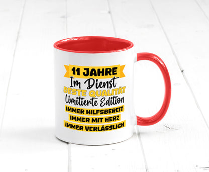 11 Jahre im Dienst | Jubiläum Arbeit v8 Humor Kollegen Büro Geschenkidee Tasse