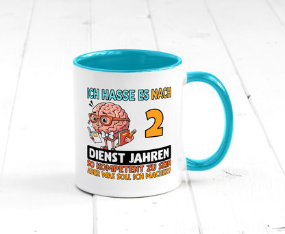 2 Dienstjahre | Arbeit Kompetent lustig Kollegen Büro Geschenk Tasse