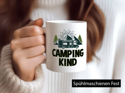 Camping kind | Wohnwagen Zelt lustiger Spruch Geschenk Humor Geschenkidee Tasse