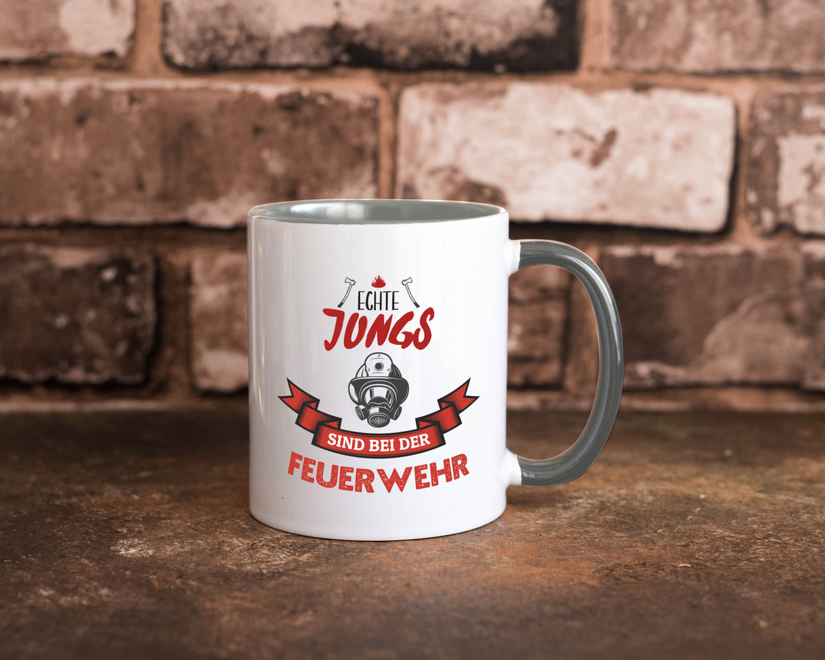 Echte Jungs sind bei der Feuerwehr | Feuerwehrmann lustiger Spruch Geschenk Tasse