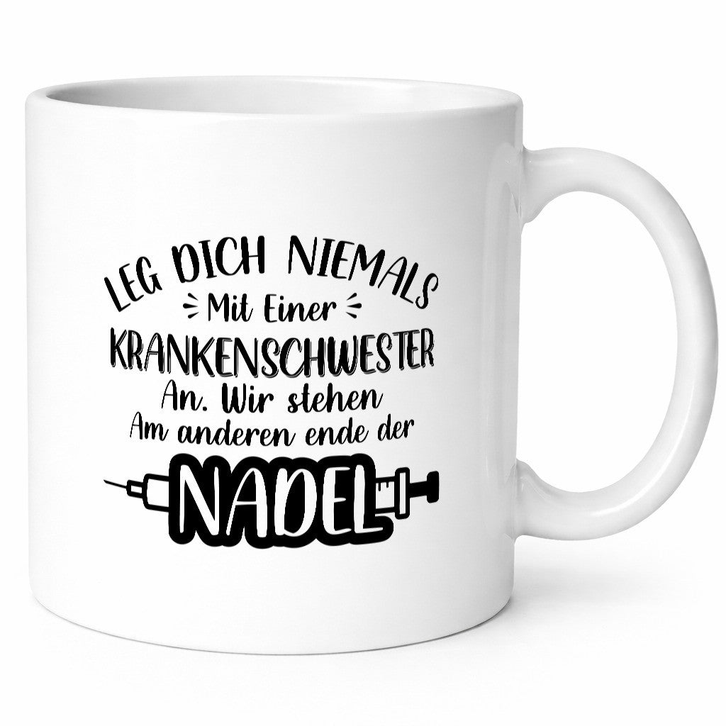 Krankenschwestern am anderen Ende der Nadel | Spritze lustiger Spruch Geschenk