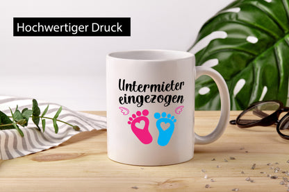 Untermieter eingezogen | Babyfüsschen Humor Geschenkidee Tasse