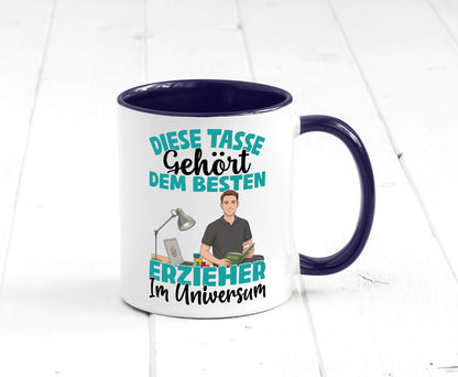 Im Universum: Erzieher | Pädagoge Schule lustig Humor Geschenkidee Geschenk
