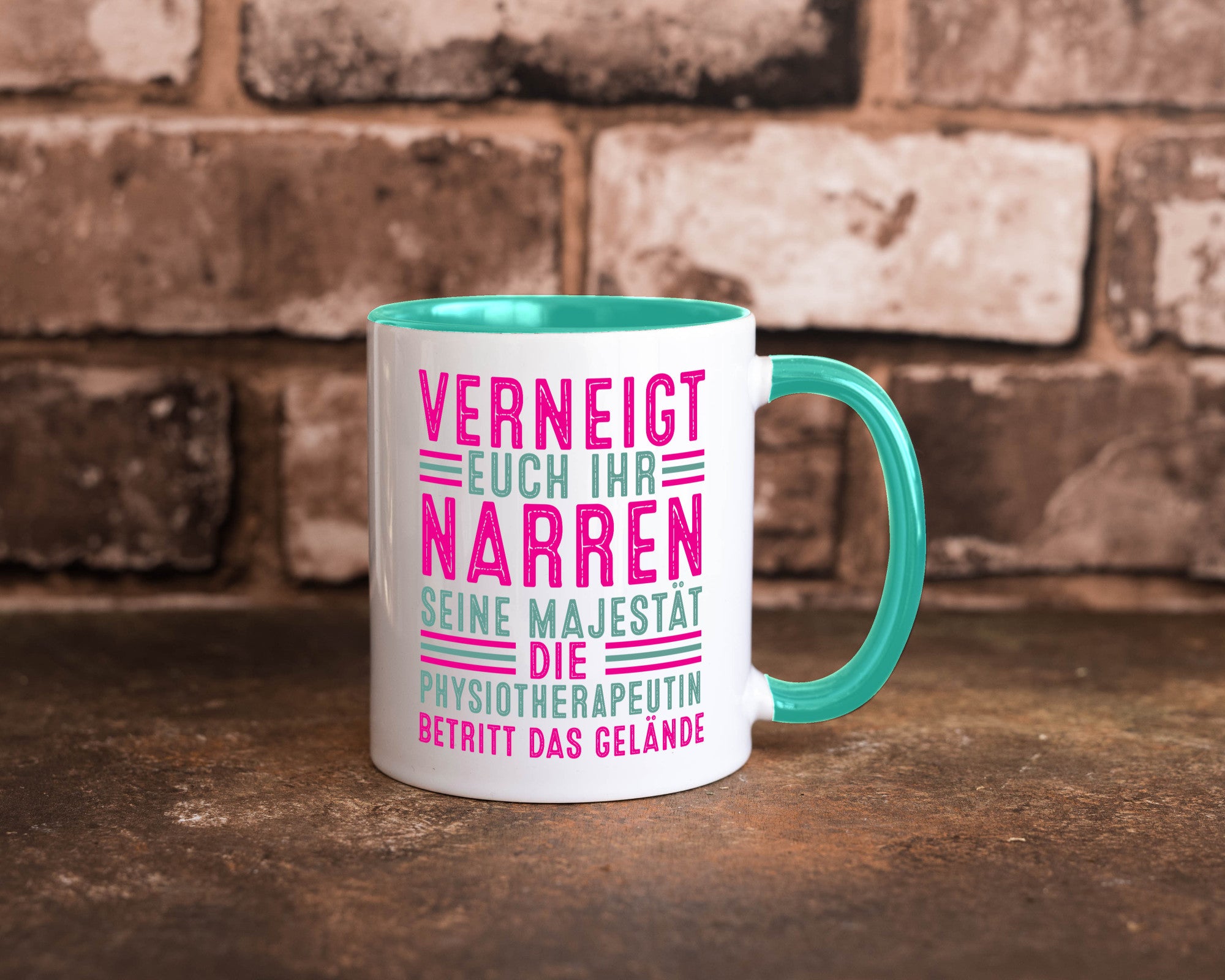 Verneigt euch: Physiotherapeutin Humor Geschenkidee Tasse
