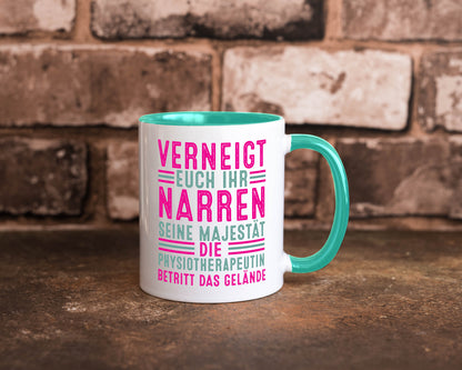 Verneigt euch: Physiotherapeutin Humor Geschenkidee Tasse